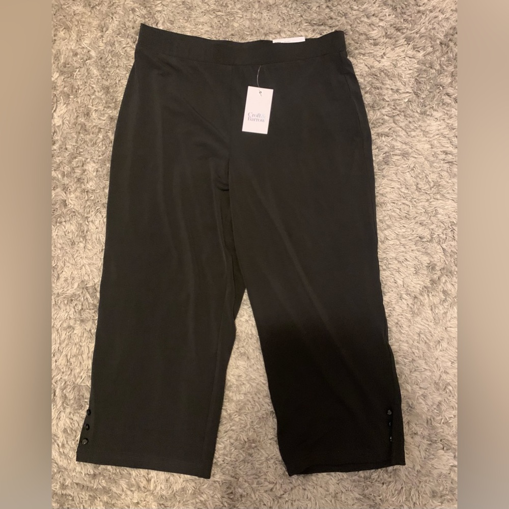 Croft and barrow cropped dress capris size small